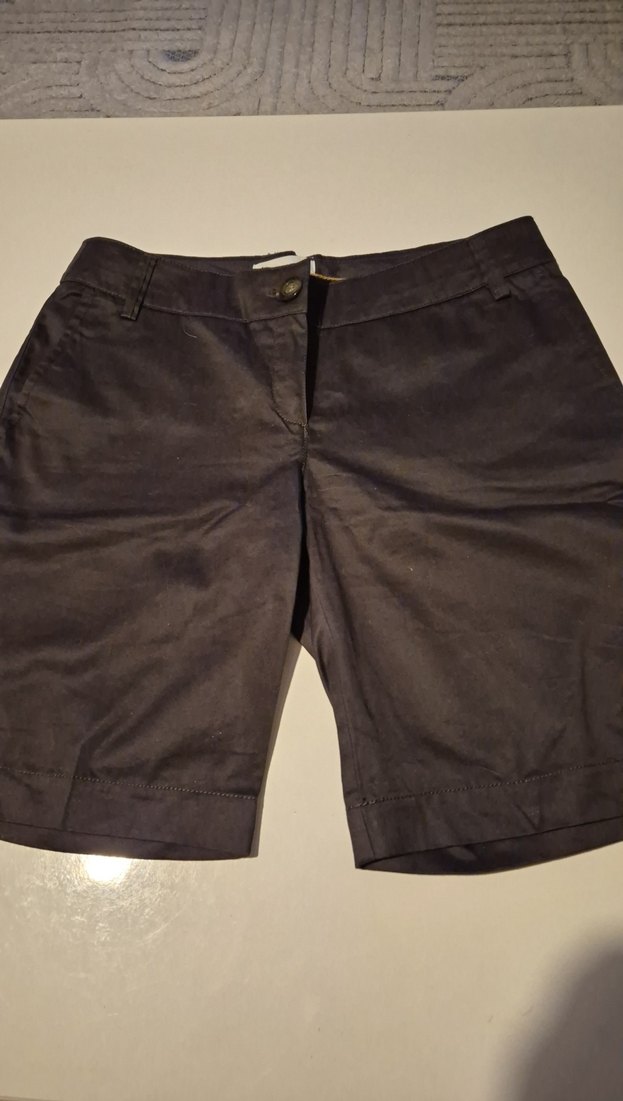 Klasik Şort  Çok İyi Durum - Görsel 2