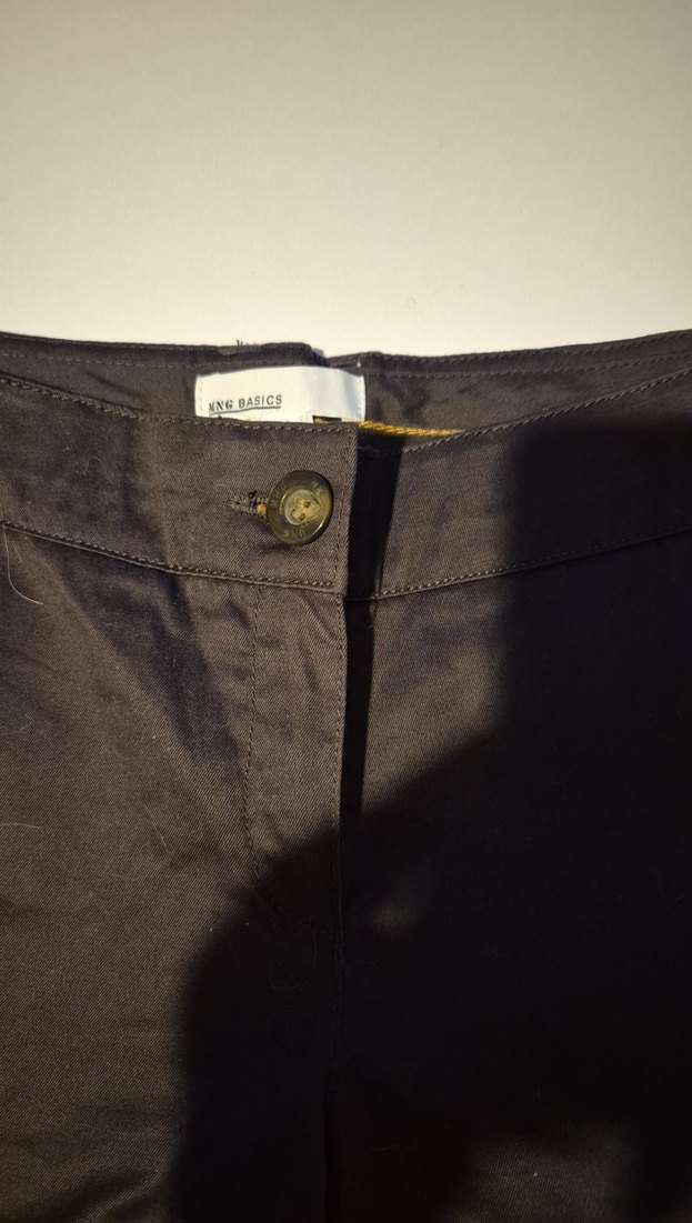 Klasik Şort  Çok İyi Durum - Görsel 3