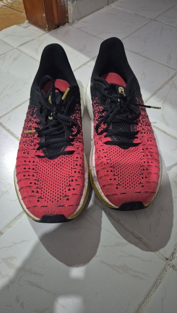 Kırmızı-Siyah Spor Ayakkabı | Günlük & Yürüyüş İçin Rahat - Görsel 3