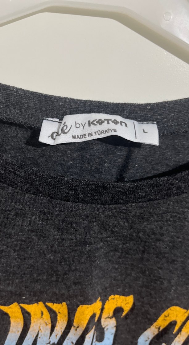 Gri Baskılı Bohem Kadın Tişört - Görsel 2