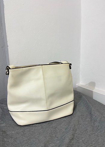 Minimalist Beyaz Deri Kadın Çanta - Görsel 2