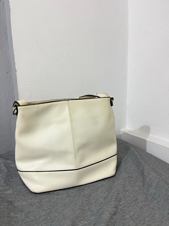 Minimalist Beyaz Deri Kadın Çanta - Görsel 2