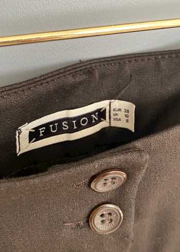 Düğmeli Siyah Kadın Kumaş Pantolon - Görsel 4