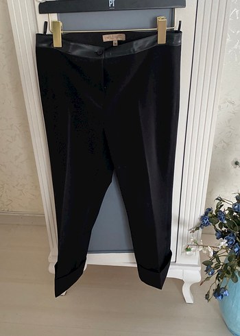 Deri Görünümlü Siyah Midi Kumaş Pantolon - Görsel 2