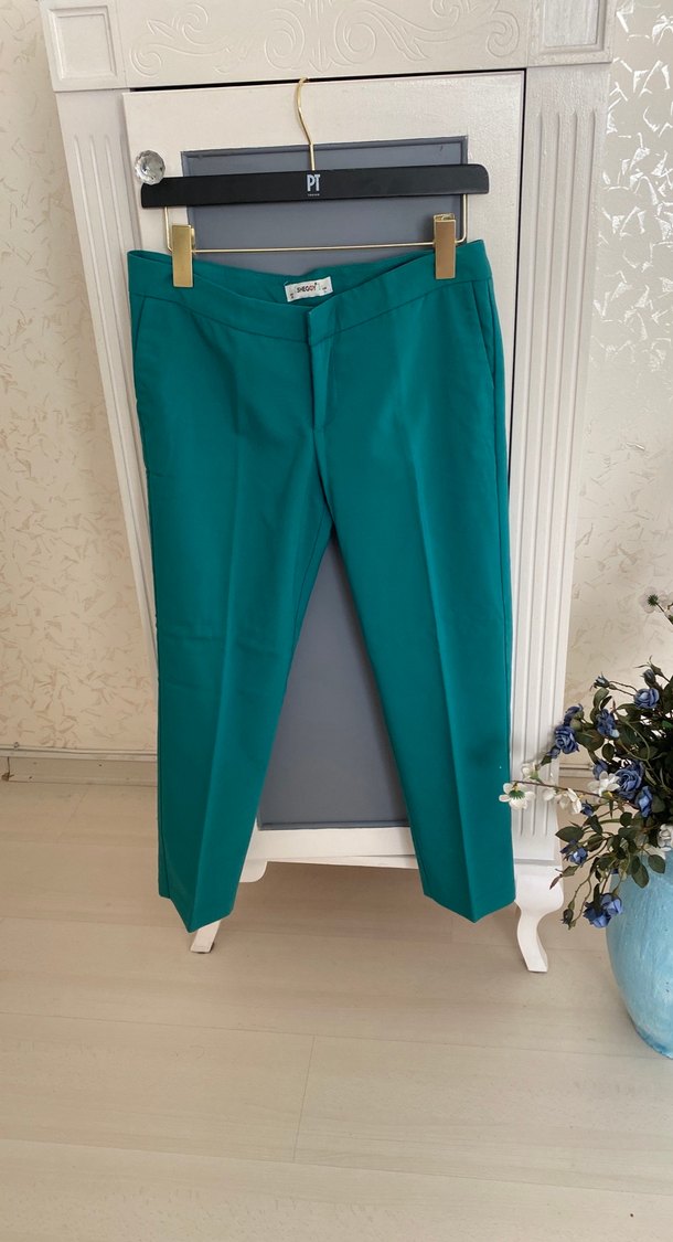 Kadın Yeşil Kumaş Kemerli Pantolon - Görsel 4