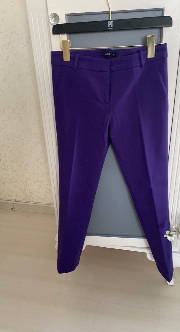 Mor Kadın Kumaş Pantolon - Kemerli, Midi Boy - Görsel 4