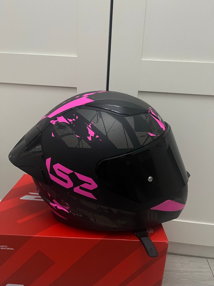 Siyah-Pembe LS2 Motosiklet Kaskı - Görsel 2