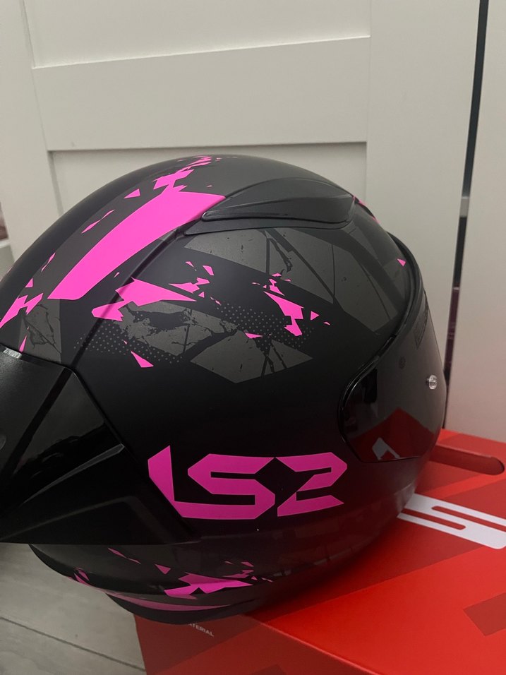 Siyah-Pembe LS2 Motosiklet Kaskı - Görsel 5