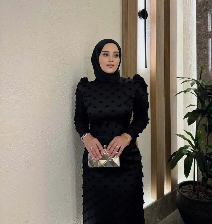 Uzun Kollu Siyah Puantiyeli Uzun Abiye Elbise - Görsel 2