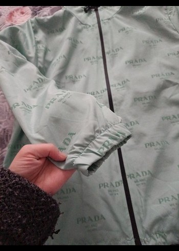 Kapüşonlu Fermuarlı yesil yagmurluk - Görsel 2