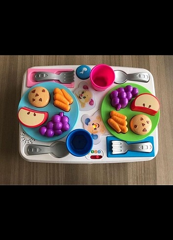 Fisher Price Köpekçiğin Eğitici Sofrası