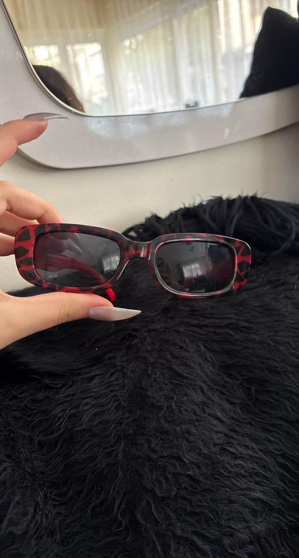 Kırmızı Fermuarlı Grunge Punk Kadın Gözlüğü - Görsel 2
