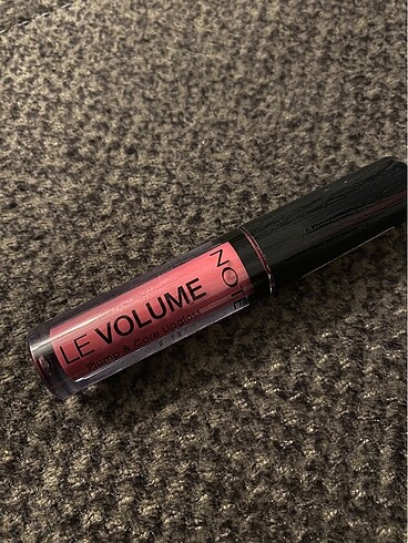 Note Le Volume Lipgloss