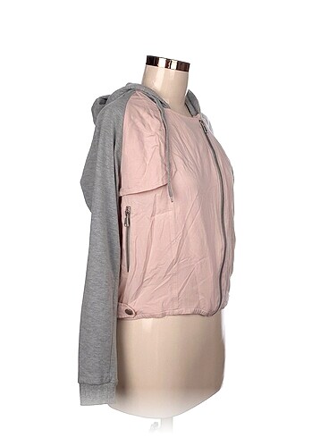 Stradivarius Stradivarius Spor Dış Giyim %70 İndirimli.