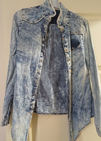 s Beden Kadın Mavi Batik Desenli Denim Gömlek