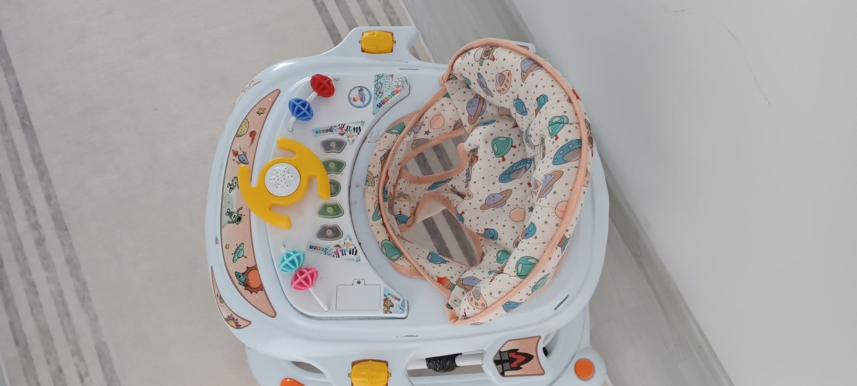 Renkli Çok Fonksiyonlu Bebek Yürüteci - Görsel 2
