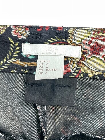 36 Beden çeşitli Renk H&M Düz Kesim %70 İndirimli.