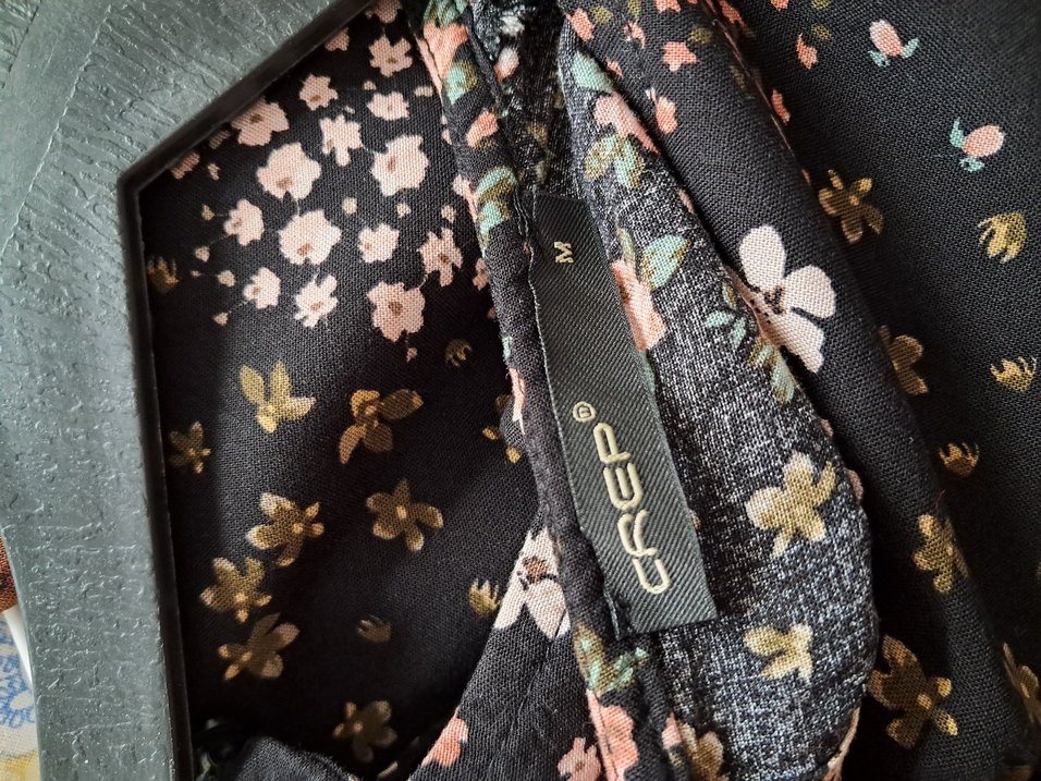 Çiçekli Siyah Bohem Midi Elbise - Görsel 4