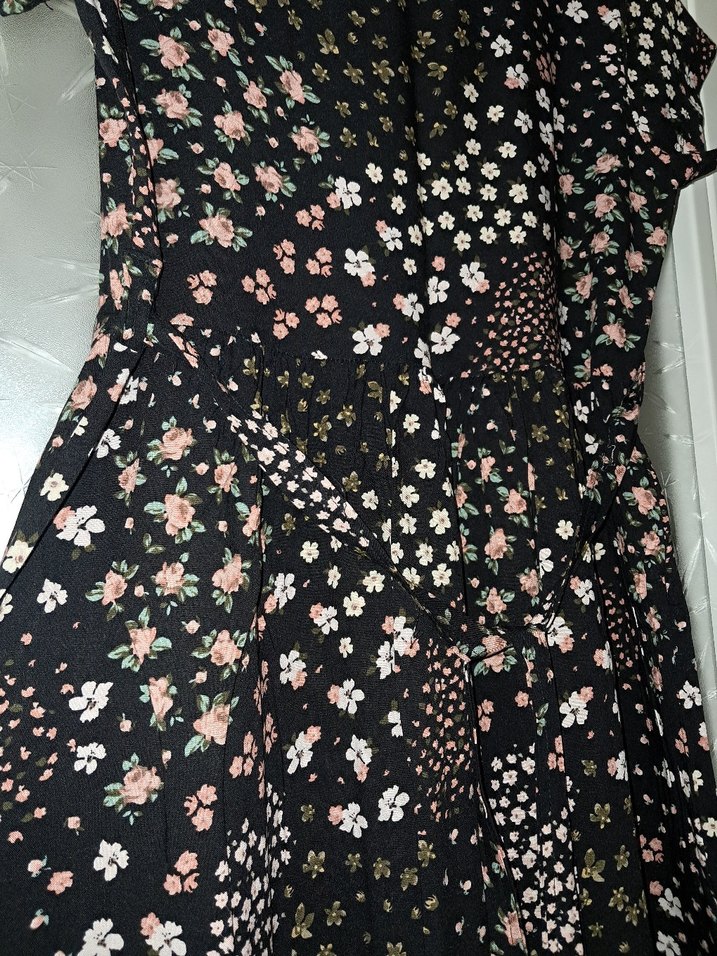 Çiçekli Siyah Bohem Midi Elbise - Görsel 3