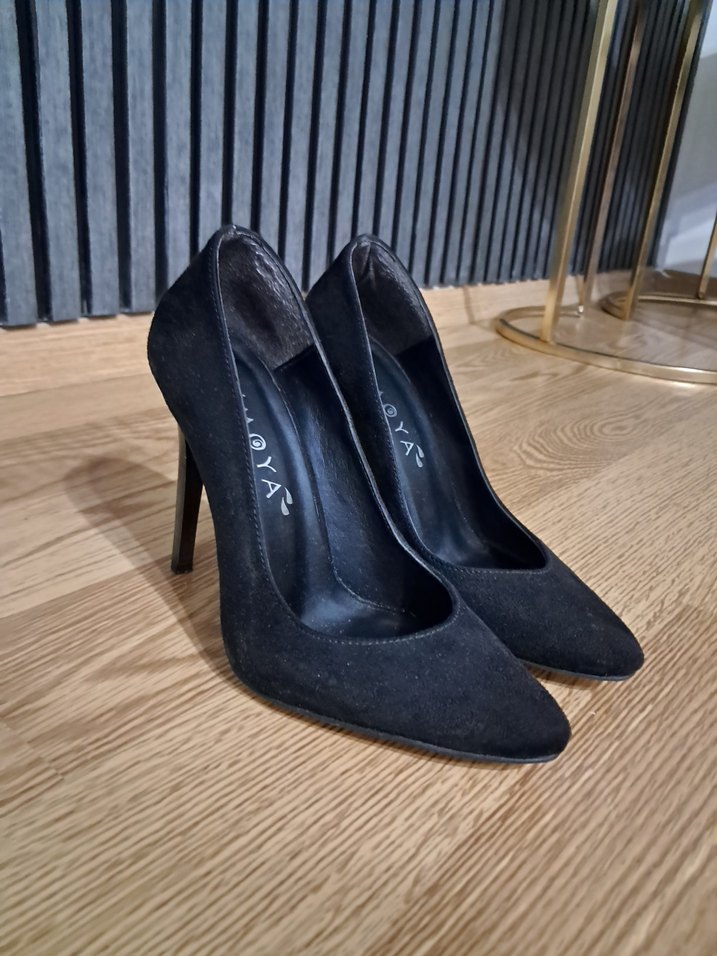 Siyah Süet Stiletto Topuklu Kadın Ayakkabı - Görsel 2