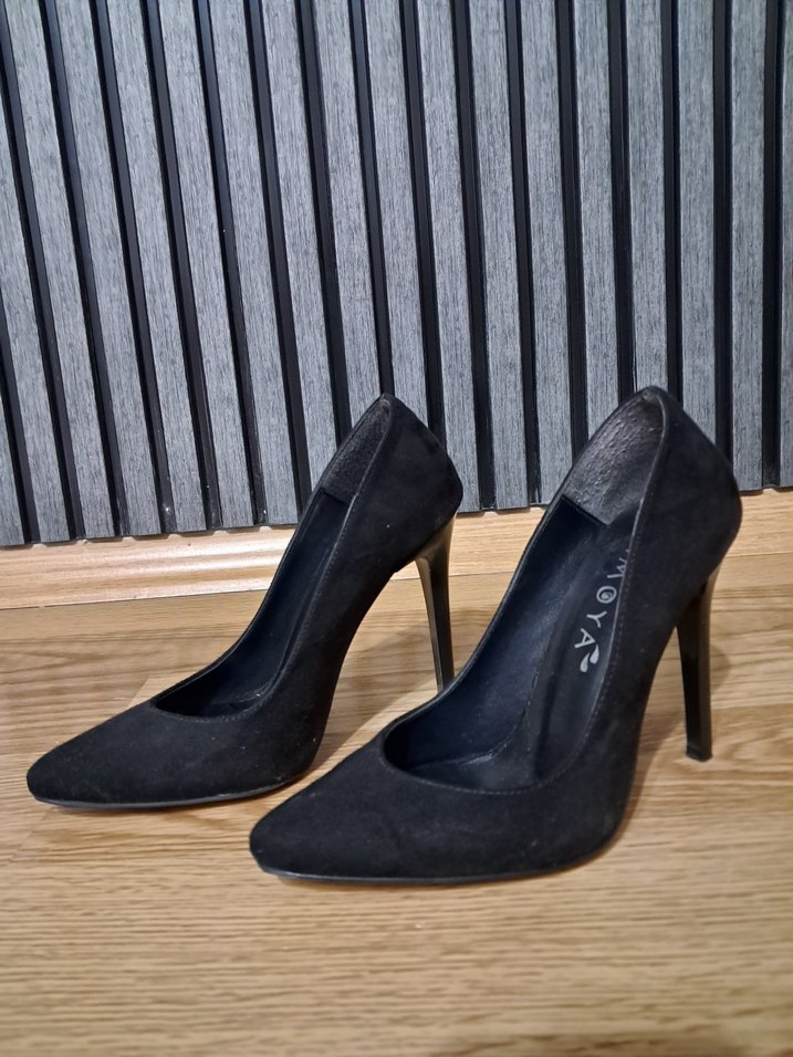 Siyah Süet Stiletto Topuklu Kadın Ayakkabı - Görsel 3