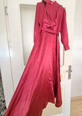 Bordo Uzun Kollu Drapeli Saten Elbise - Görsel 2