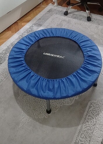 Trampolin