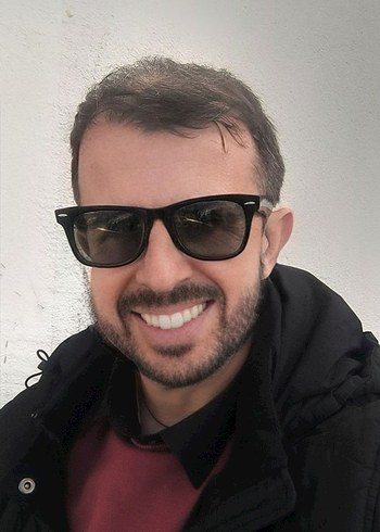 Şeffaf Siyah Minimalist Kadın Gözlüğü - Görsel 8