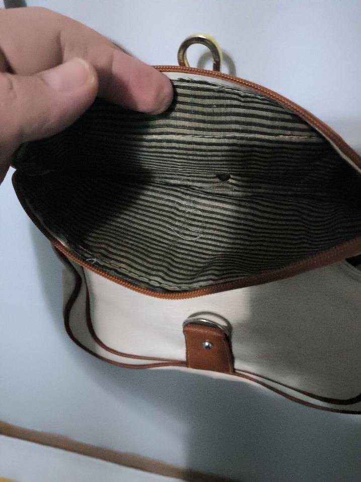 Bej Deri Tokalı Kadın Çanta - Görsel 4