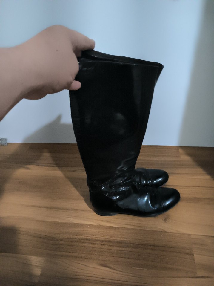 Siyah Rugan Dizüstü Stiletto Topuklu Botlar - Görsel 4