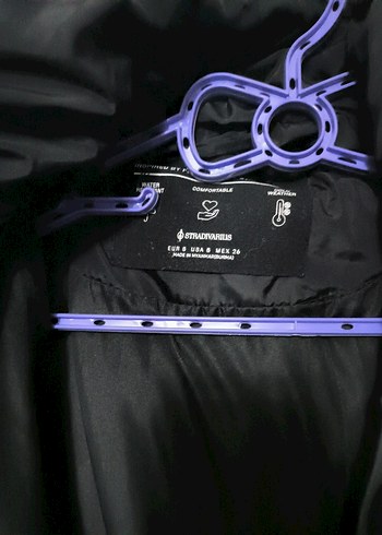 Siyah Kapüşonlu Kadın Kış Montu - Görsel 5