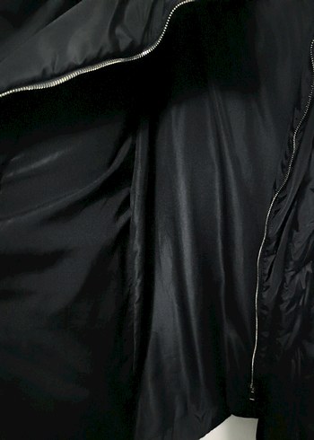 Siyah Kapüşonlu Kadın Kış Montu - Görsel 6