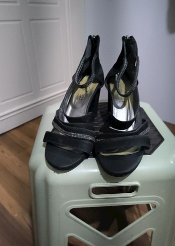 Siyah Tokalı Yüksek Topuklu Kadın Abiye Ayakkabı - Görsel 9