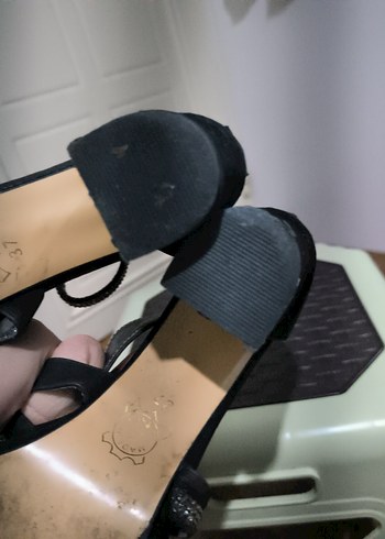 Siyah Tokalı Yüksek Topuklu Kadın Abiye Ayakkabı - Görsel 8