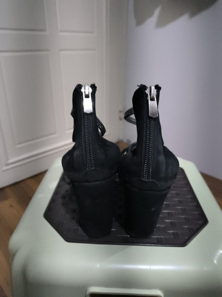 Siyah Tokalı Yüksek Topuklu Kadın Abiye Ayakkabı - Görsel 5