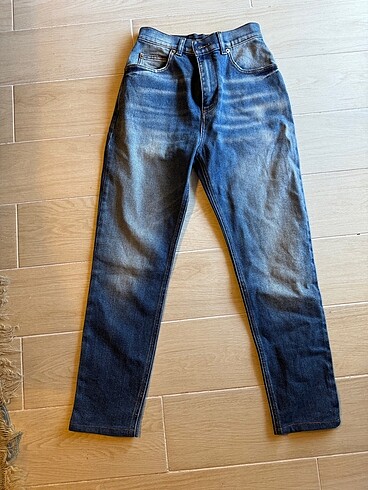BALMAIN JEANS