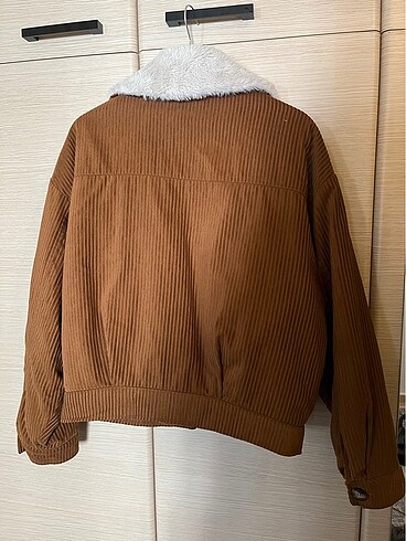38 Beden Camel mont