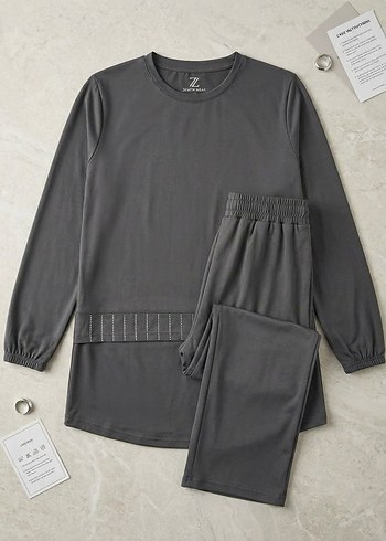 Tasarımcı Siklik Ve Rahatlik Koyu Gri Pijama Takimi