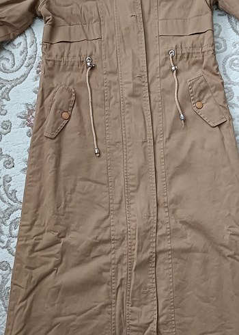 Düğmeli fermuarlı açık taba   Uzunluk 120 cm  Kadın parka mont - Görsel 2