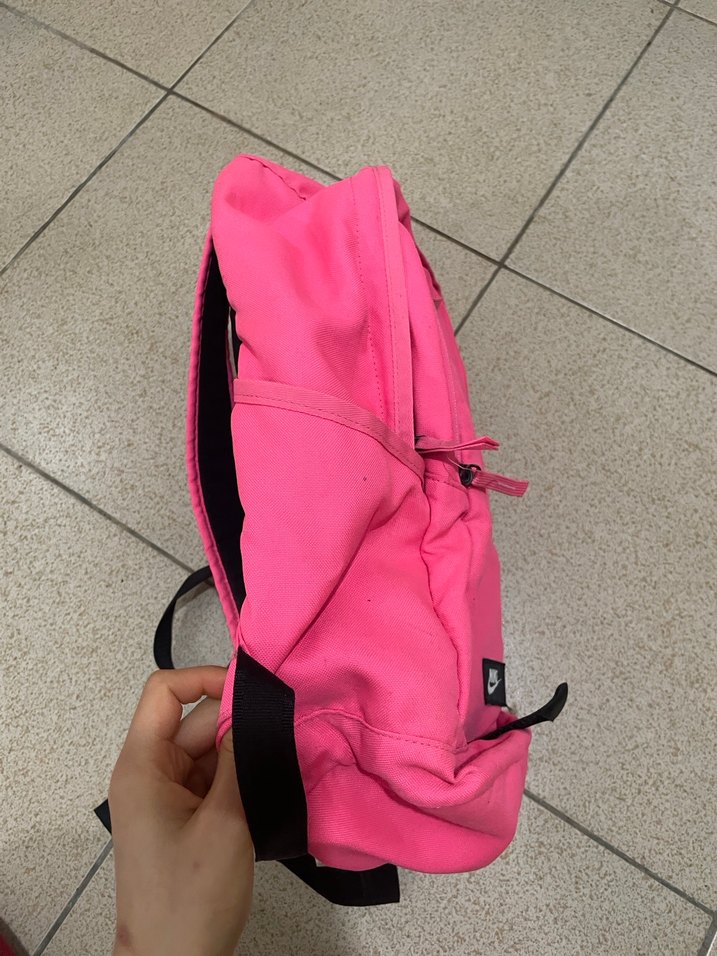 Pembe Nike Spor Sırt Çantası - Görsel 4