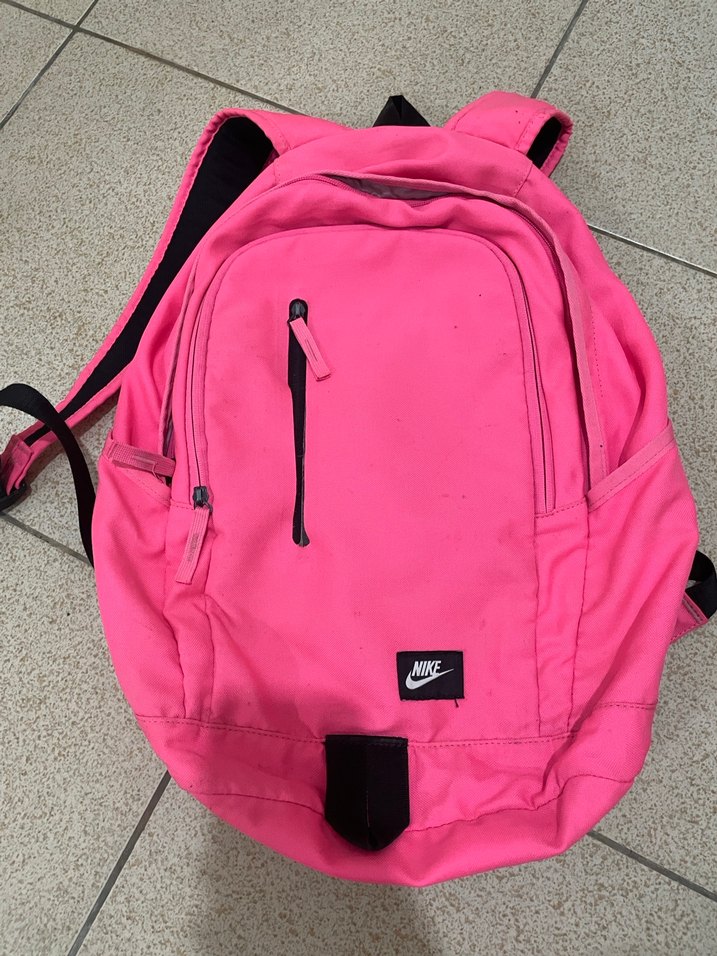 Pembe Nike Spor Sırt Çantası - Görsel 2