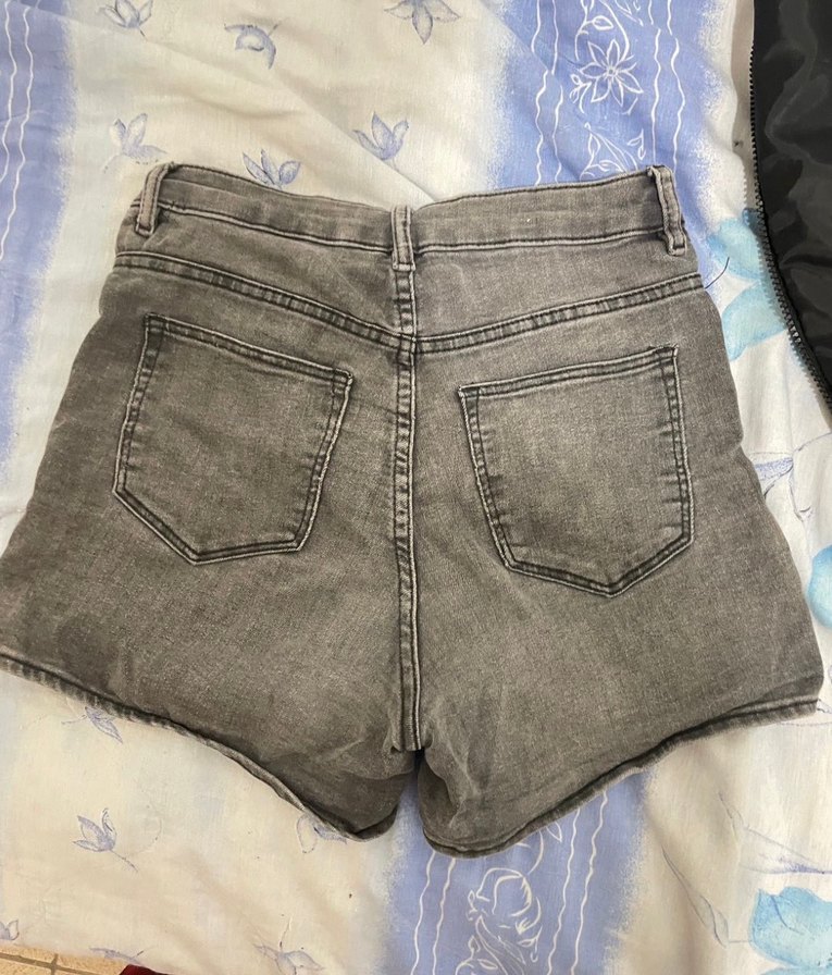 Düğmeli Gri Kadın Mini Denim Şort - Görsel 3
