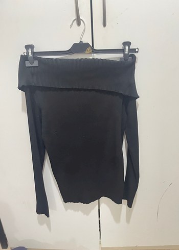 Kemer Detaylı Siyah omur açık Kadın Kazak - Görsel 4