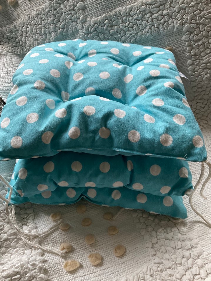 Lux Pofidik Puantiyeli Sandalye Minderi - Görsel 2