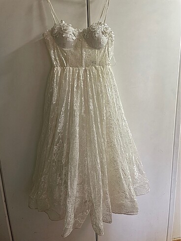 Nikah nişan elbisesi