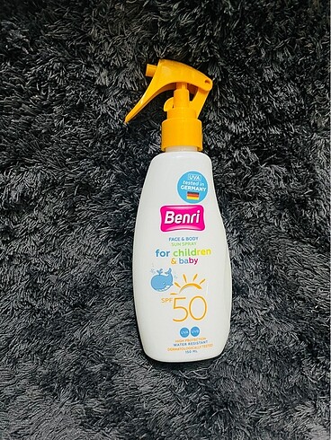 Bebek güneş kremi