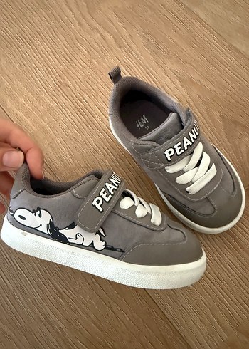 23 Beden Gri Erkek Çocuk Spor Ayakkabı Velcro Kapatma