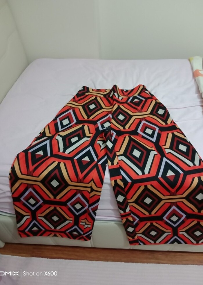 Bol paça pantolon  - Görsel 2