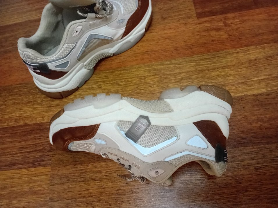 Bej Kadın Dolgu Topuklu Bağcıklı Spor Ayakkabı - Görsel 3