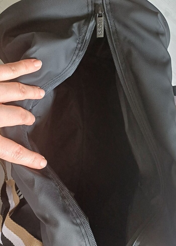 boss seyahat el  çantası - Görsel 5